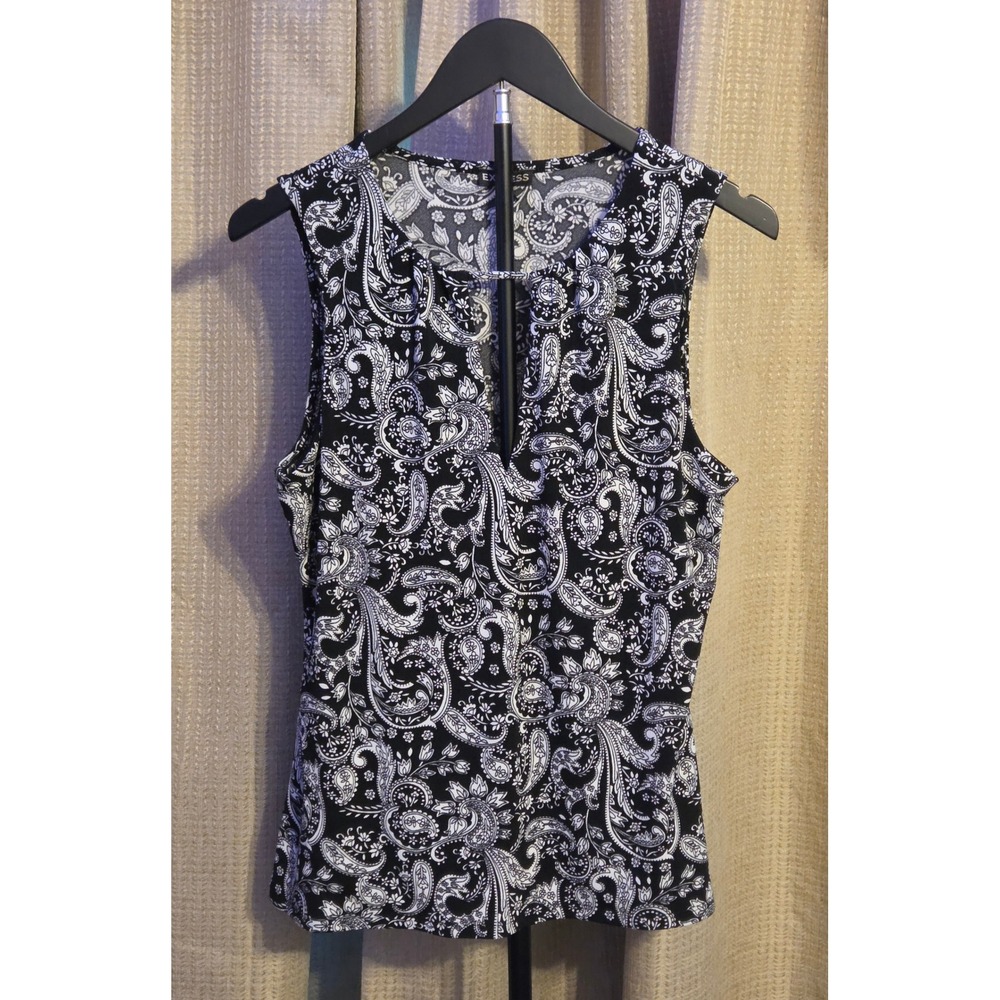 Express Black White Paisley Print Sleeveless Blouse Women's Size Medium‎